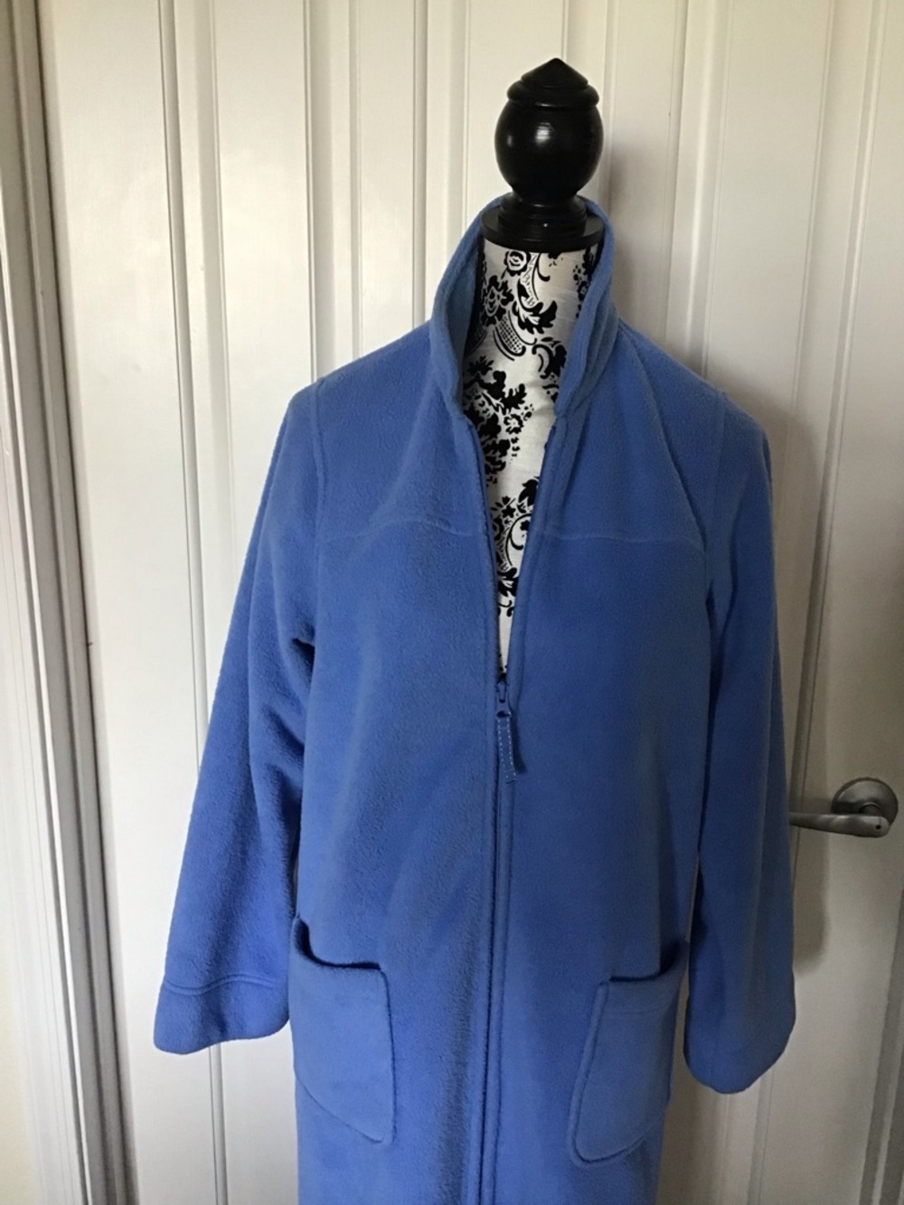 Long Blue Full-Zip Fleece Robe - Picture 7 of 8